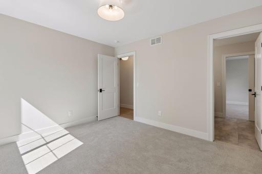 5521 Zenith Avenue S, Minneapolis, MN 55410