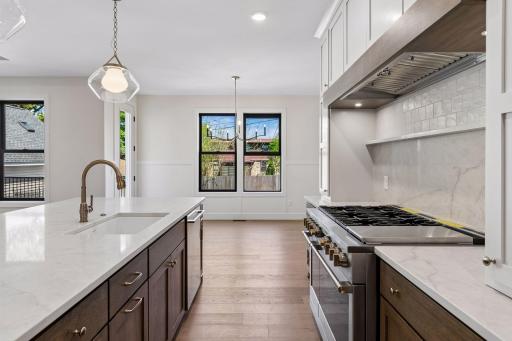 5521 Zenith Avenue S, Minneapolis, MN 55410