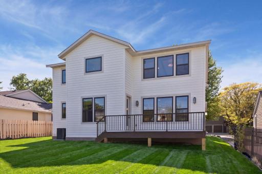 5521 Zenith Avenue S, Minneapolis, MN 55410
