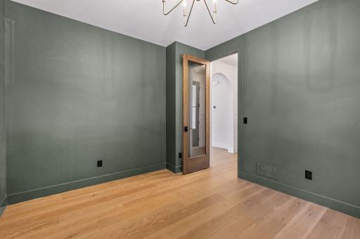 5521 Zenith Avenue S, Minneapolis, MN 55410