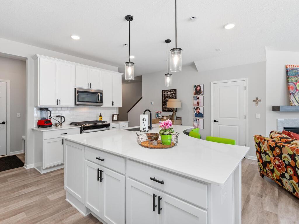 Tons of storage and cabinet space!