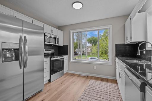 518 Horseshoe Lane, Braham, MN 55006