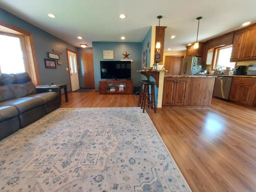 409 Sundown Drive, Avon, MN 56310