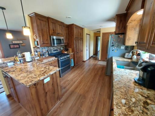 409 Sundown Drive, Avon, MN 56310