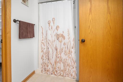 20260520_615_OakwoodDrive_StCloud_Interior_10.jpg