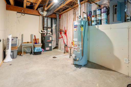 20260520_615_OakwoodDrive_StCloud_Interior_15.jpg
