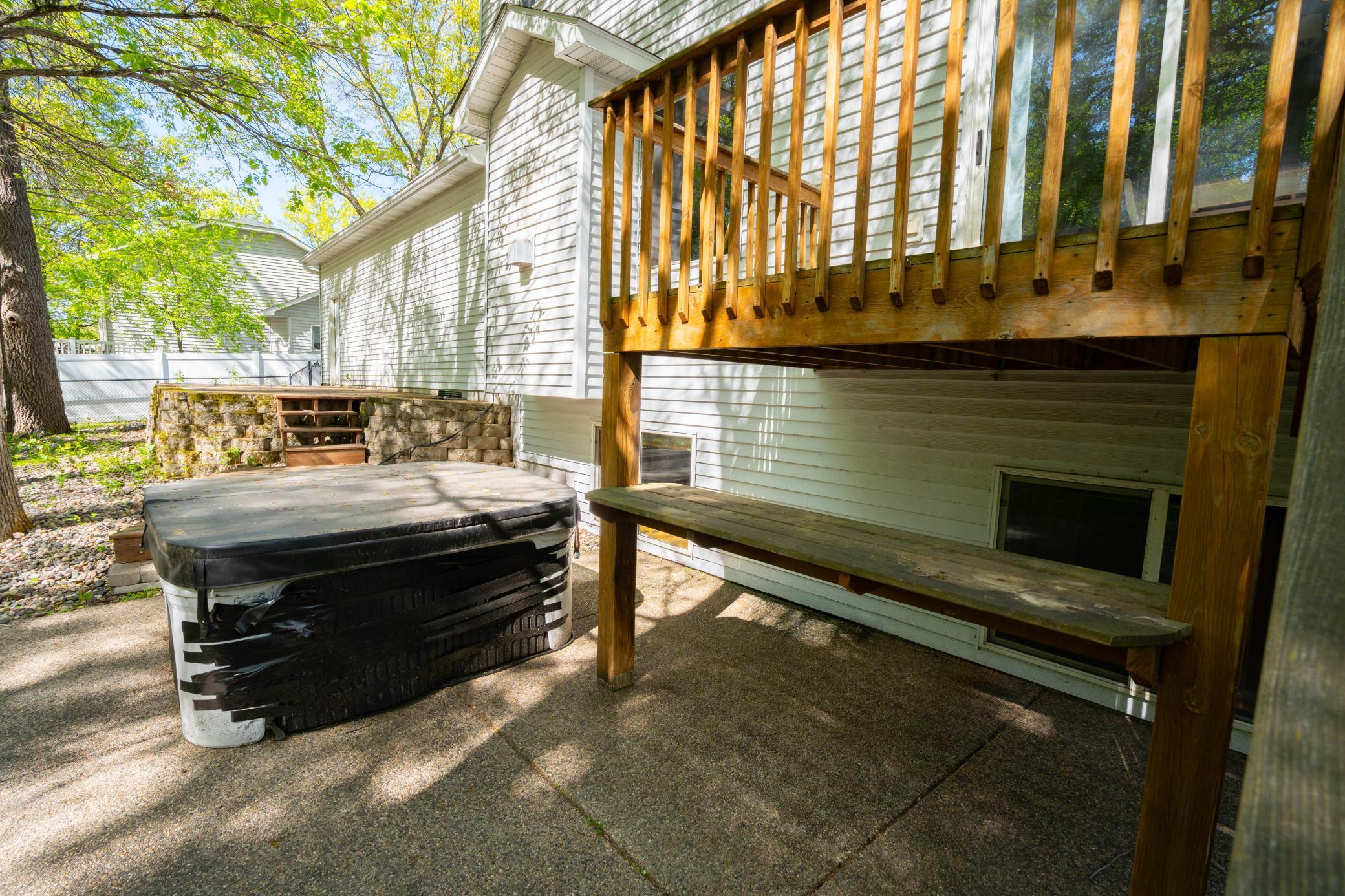 20260520_615_OakwoodDrive_StCloud_Exterior_15.jpg