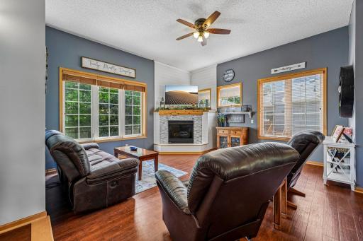 19332 Embers Avenue, Farmington, MN 55024