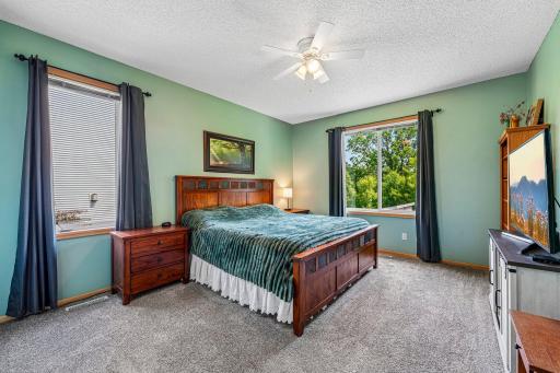 19332 Embers Avenue, Farmington, MN 55024