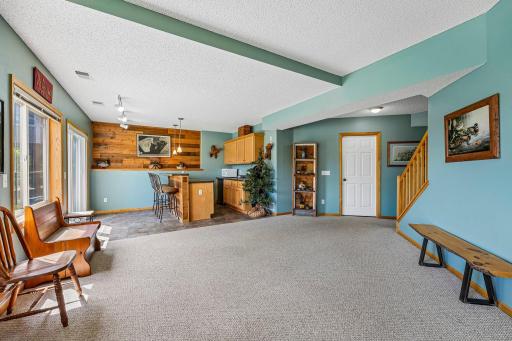 19332 Embers Avenue, Farmington, MN 55024