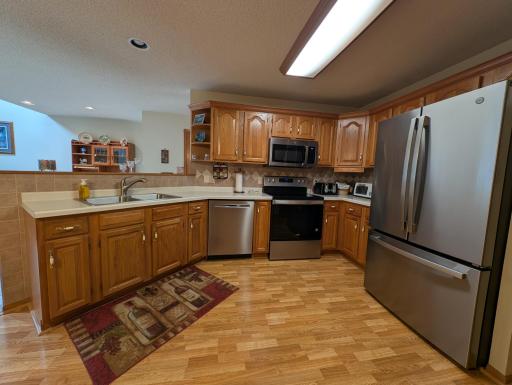 2316 Viola Heights Drive NE, Rochester, MN 55906