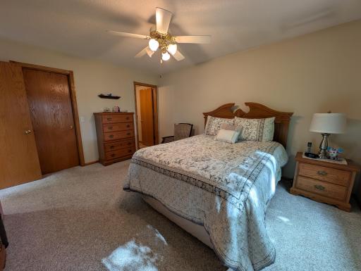 2316 Viola Heights Drive NE, Rochester, MN 55906
