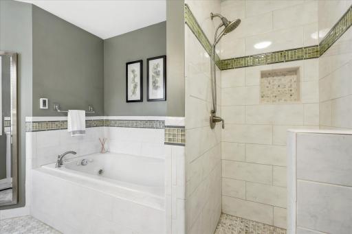 13040 Emmer Place, Apple Valley, MN 55124
