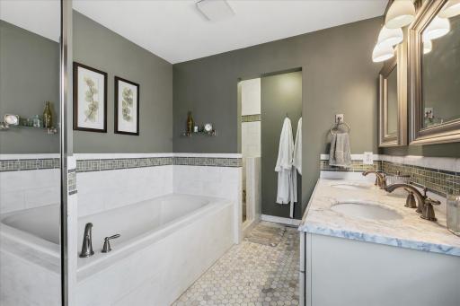13040 Emmer Place, Apple Valley, MN 55124