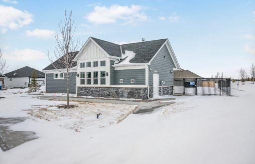 10884 Glacier Lane N, Maple Grove, MN 55369