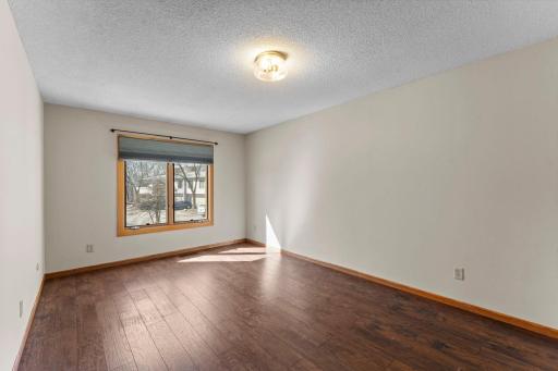 8405 137th Court, Saint Paul, MN 55124