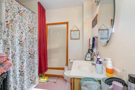 656 2nd Street N, Bayport, MN 55003