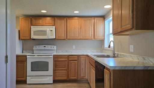 707 Irvine Avenue NW, Bemidji, MN 56601