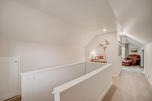 7949 Stillwater Boulevard N, Oakdale, MN 55128