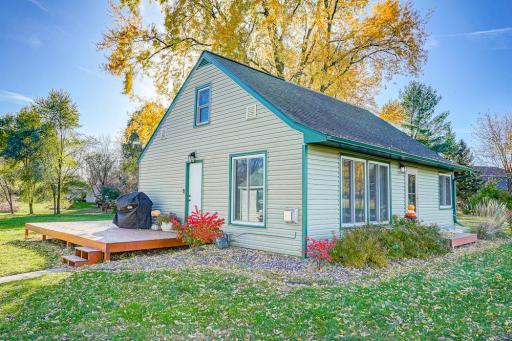 7949 Stillwater Boulevard N, Oakdale, MN 55128