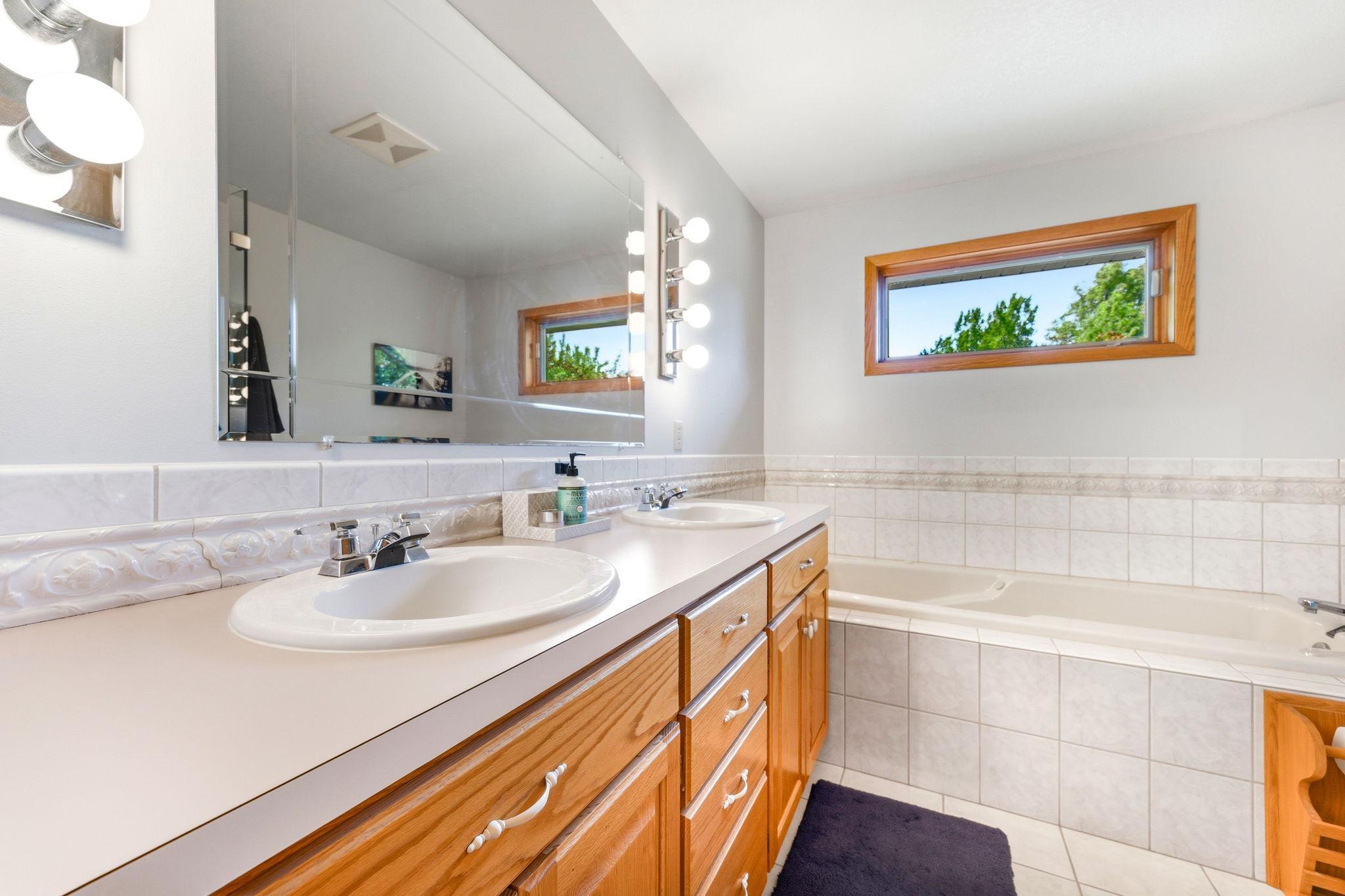 20-web-or-mls-126.jpg