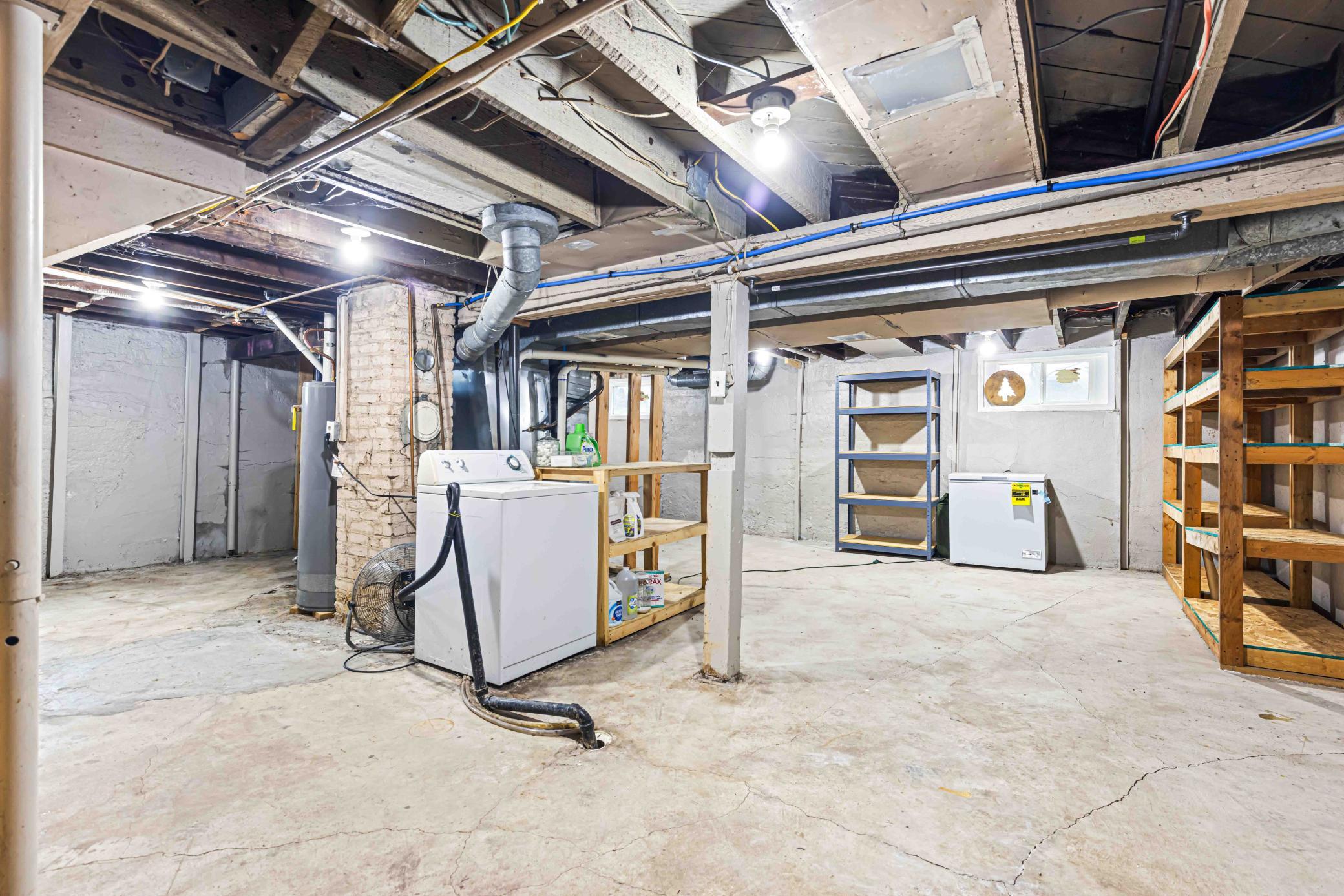 Basement/Laundry