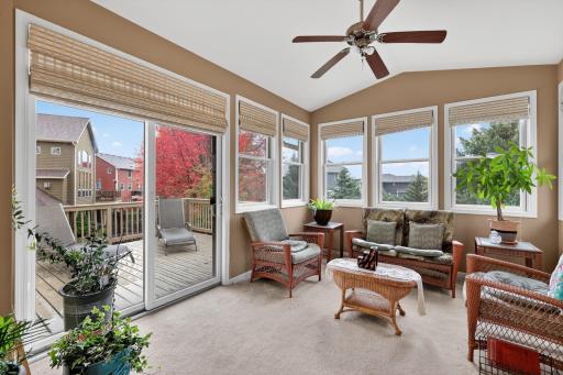 10741 Hawthorn Trail, Woodbury, MN 55129
