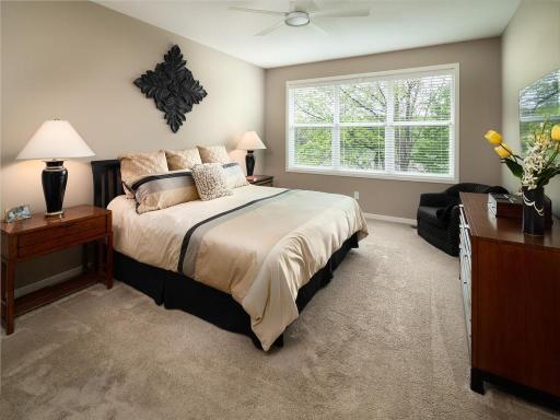 14294 Shore Crest Drive NW, Prior Lake, MN 55372