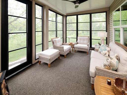14294 Shore Crest Drive NW, Prior Lake, MN 55372