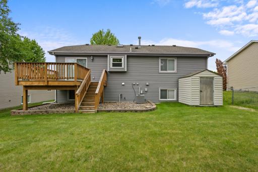 2408 Crestmount Lane, Burnsville, MN 55306