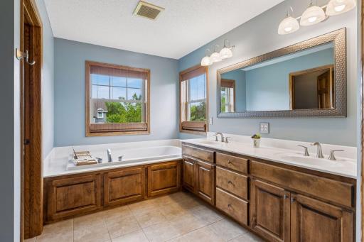 7436 Ridge Hill Road, Excelsior, MN 55331