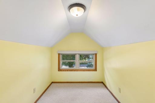 1377 Grand Avenue, Saint Paul, MN 55105