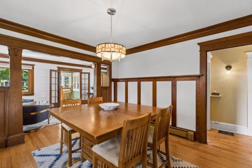 1377 Grand Avenue, Saint Paul, MN 55105