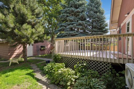 1377 Grand Avenue, Saint Paul, MN 55105