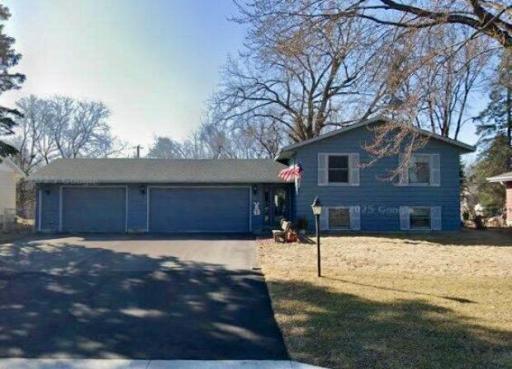 2425 80th Avenue N, Minneapolis, MN 55444