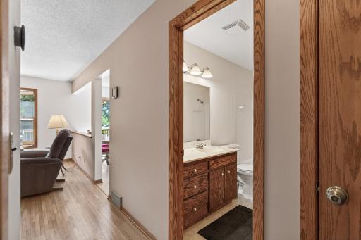 2425 80th Avenue N, Minneapolis, MN 55444