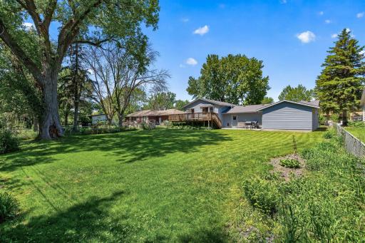 2425 80th Avenue N, Minneapolis, MN 55444
