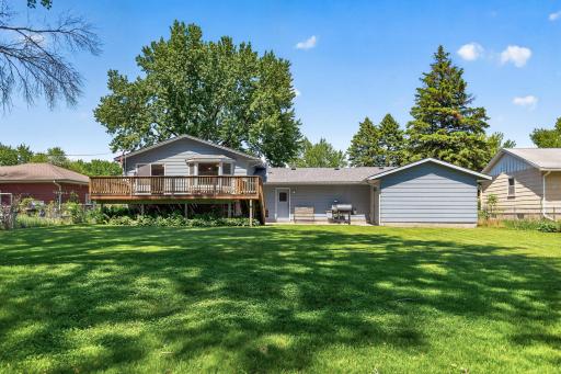2425 80th Avenue N, Minneapolis, MN 55444