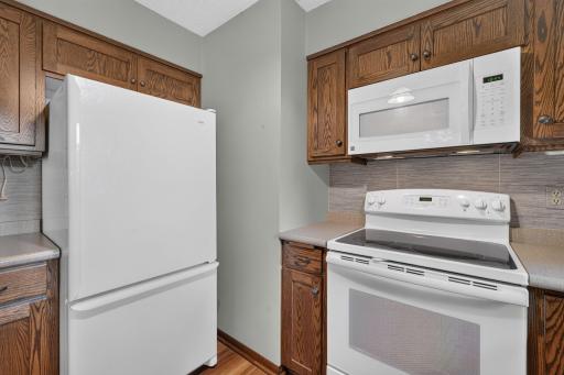 408 Sunrise Drive, Litchfield, MN 55355