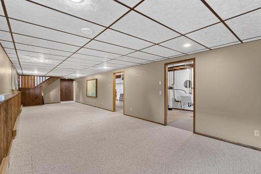 408 Sunrise Drive, Litchfield, MN 55355