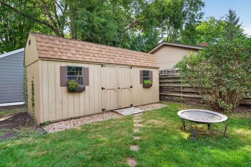 408 Sunrise Drive, Litchfield, MN 55355
