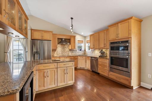 392 Pendryn Hill Curve, Saint Paul, MN 55125