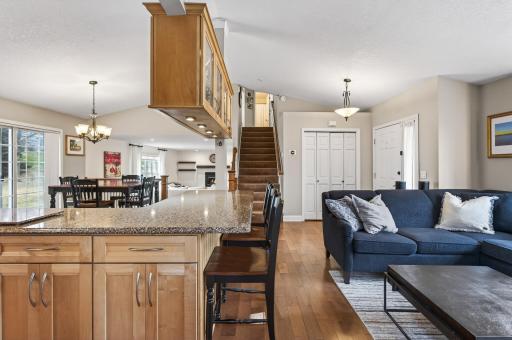 392 Pendryn Hill Curve, Saint Paul, MN 55125