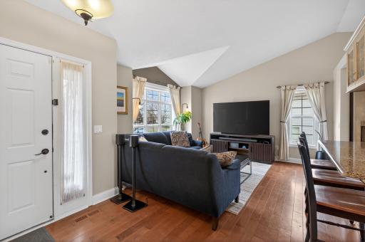 392 Pendryn Hill Curve, Saint Paul, MN 55125