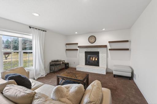 392 Pendryn Hill Curve, Saint Paul, MN 55125