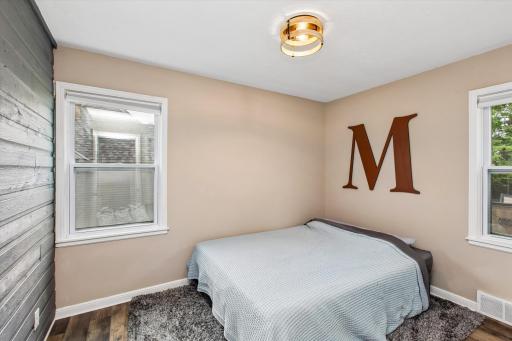 7233 Oliver Avenue S, Minneapolis, MN 55423