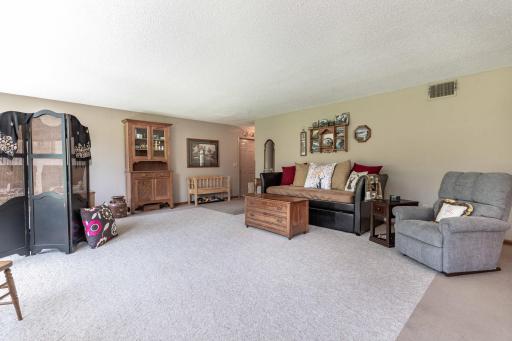 1043 Woodland Loop, Fergus Falls, MN 56537