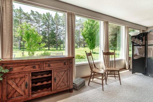 1043 Woodland Loop, Fergus Falls, MN 56537