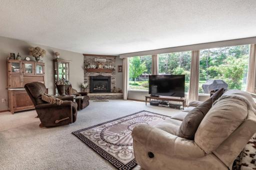 1043 Woodland Loop, Fergus Falls, MN 56537