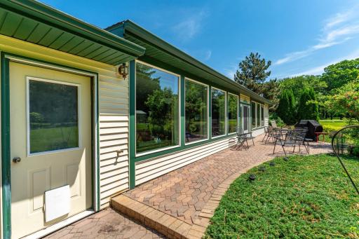 1043 Woodland Loop, Fergus Falls, MN 56537